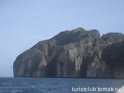 Скалы Севрной части острова