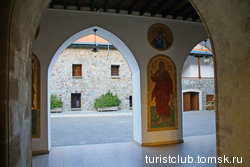 монастырь Киккос