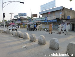 Город Мардан. Округ Мардан, Хайбер-Пахтунхва, Пакистан. Июль 2012 год.